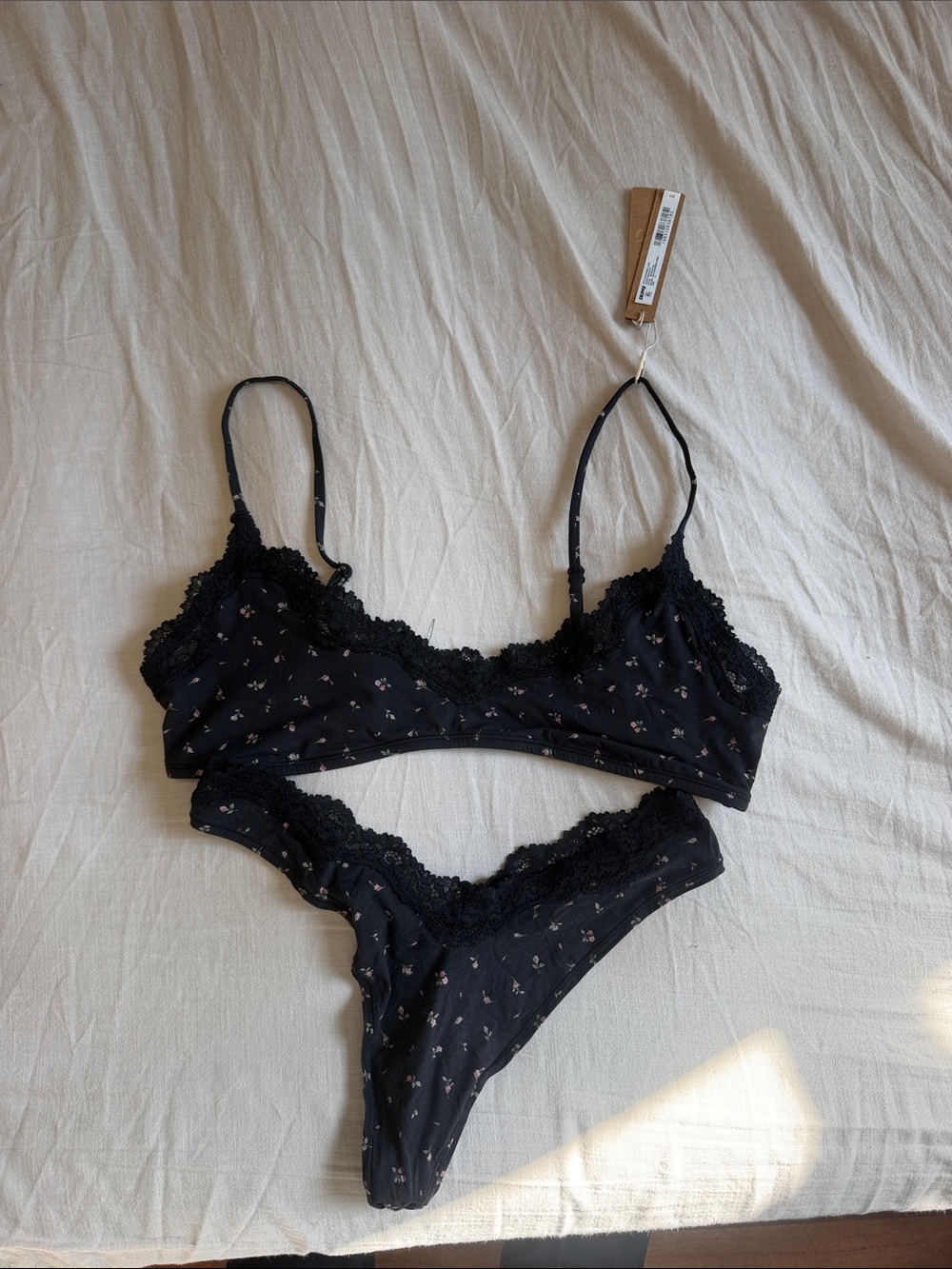 Skims set